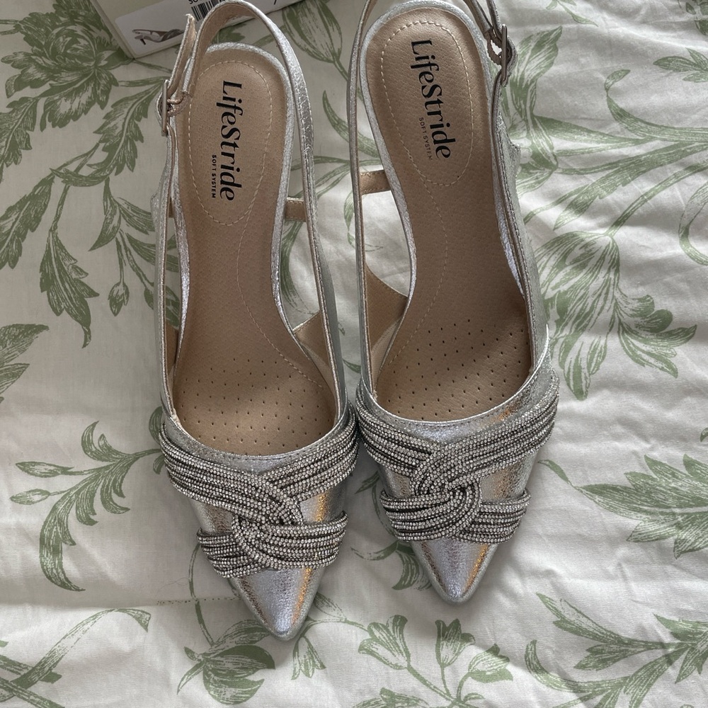 Life Stride Metallic Slingback Heels - Picture 3 of 6